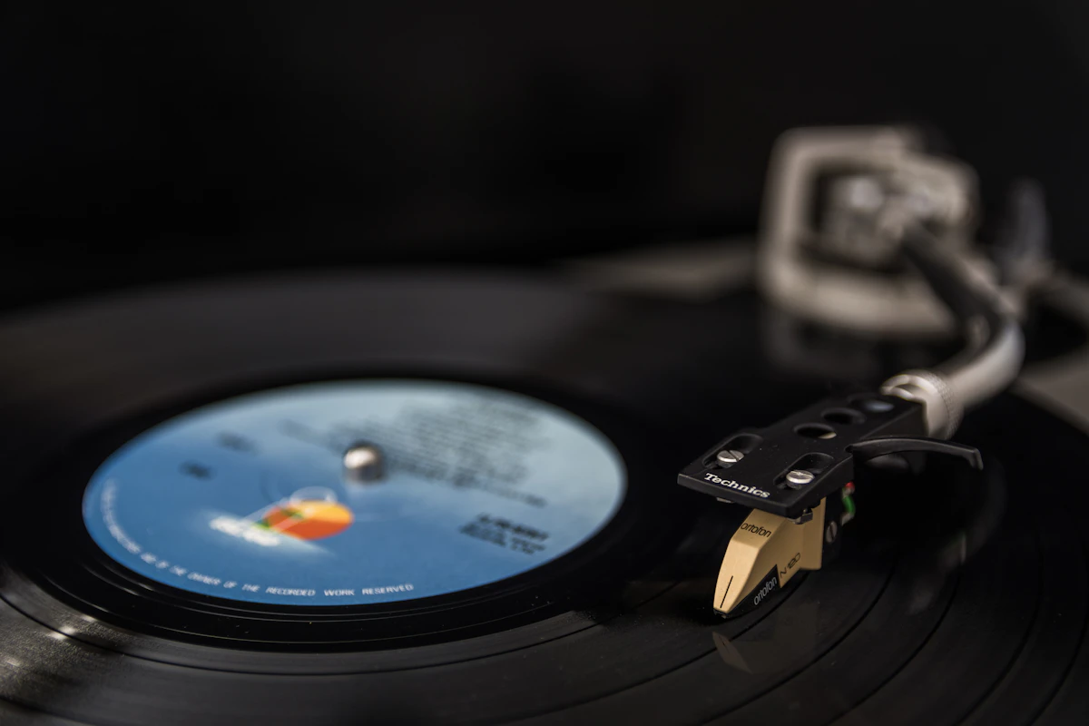 ISRC e UPC Code: Cosa Sono e Come Ottenerli per la Tua Musica