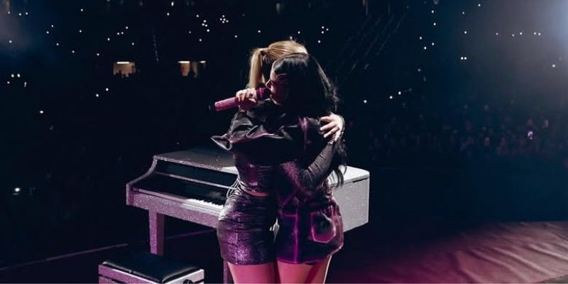 Estel Iatrou's cover