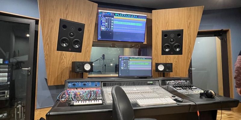 Samuele Lauro's cover