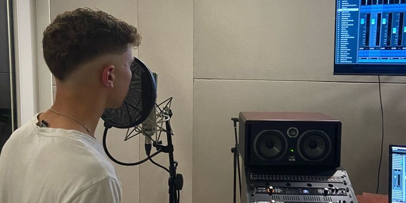 Lorenzo D'Onofrio's cover